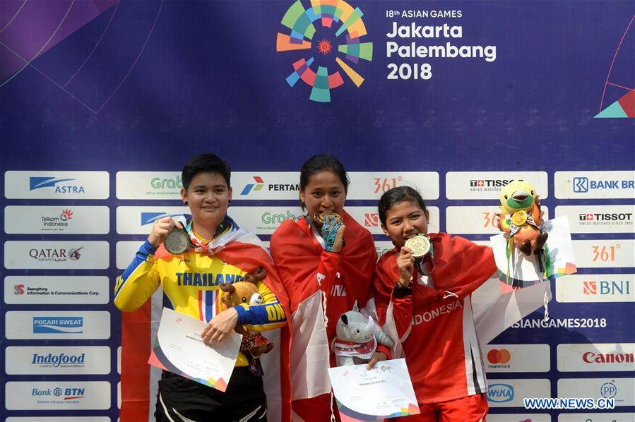 (SP)INDONESIA-SUBANG-ASIAN GAMES 2018-WOMEN&rsquo;S DOWN HILL-MEDALS
