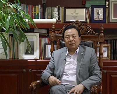 全國(guó)人大代表李曉林:建立長(zhǎng)效機(jī)制，利用電商實(shí)現(xiàn)精準(zhǔn)脫貧