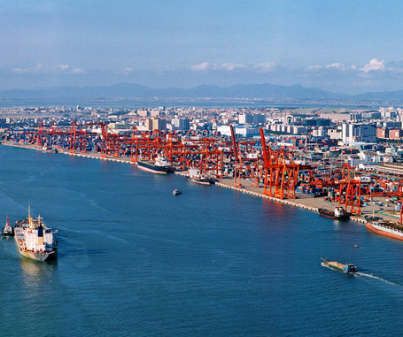 不要繼續(xù)對中國采取不公平、不公正的做法