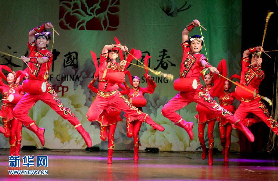 &ldquo;文化中國&middot;四海同春&rdquo;藝術(shù)團在仰光慰僑演出深受歡迎