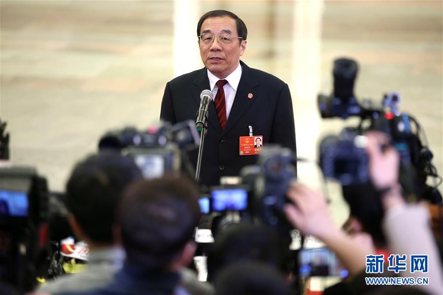 （兩會(huì)&middot;人大開(kāi)幕）（1）采訪部長(zhǎng)