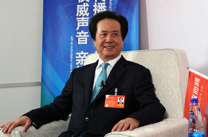 全國政協(xié)委員陳經(jīng)緯做客新華網(wǎng)、中國政府網(wǎng)兩會(huì)訪談