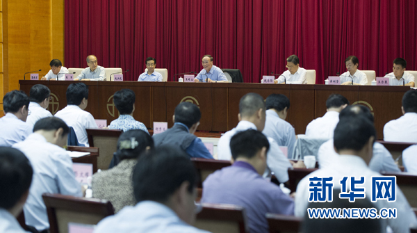 7月16日，中共中央政治局常委、中央紀(jì)委書記、中央巡視工作領(lǐng)導(dǎo)小組組長王岐山在北京出席2014年中央第二輪巡視工作動員部署會并講話。新華社記者黃敬文 攝 