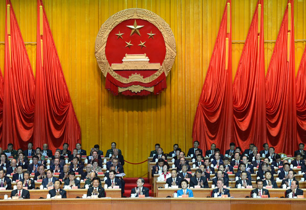 10月1日，慶祝中華人民共和國成立66周年暨新疆維吾爾自治區(qū)成立60周年大會在新疆人民會堂隆重舉行。 新華社記者 高潔 攝 