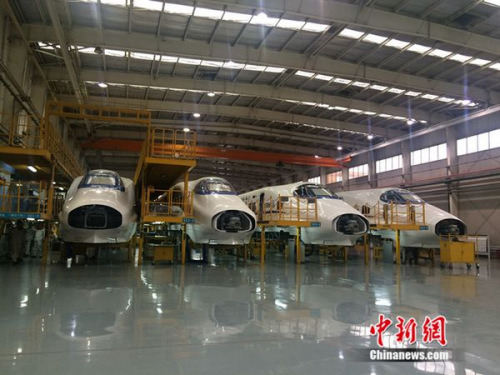 中車青島四方機車車輛股份有限公司廠房。中新網 邱宇 攝