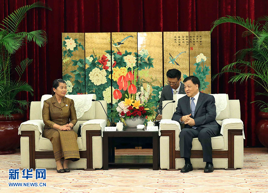 6月11日，中共中央政治局常委、中央書記處書記劉云山在福州會見來華出席金磚國家政黨、智庫和民間社會組織論壇的柬埔寨人民黨中央常委、副首相梅森安。新華社記者劉衛(wèi)兵攝