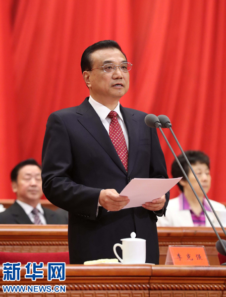 8月1日，慶祝中國人民解放軍建軍90周年大會在北京人民大會堂隆重舉行。中共中央政治局常委、國務(wù)院總理李克強主持大會。新華社記者 劉衛(wèi)兵 攝