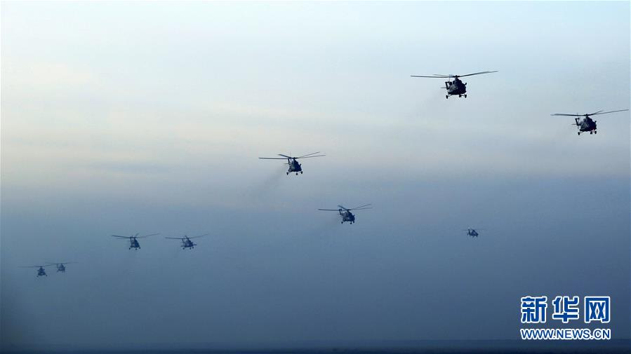 （新華全媒頭條&middot;圖文互動(dòng)）（5）備戰(zhàn)踏上新起點(diǎn)，練兵展現(xiàn)新氣象&mdash;&mdash;2018中國(guó)軍隊(duì)新年開訓(xùn)全景大掃描