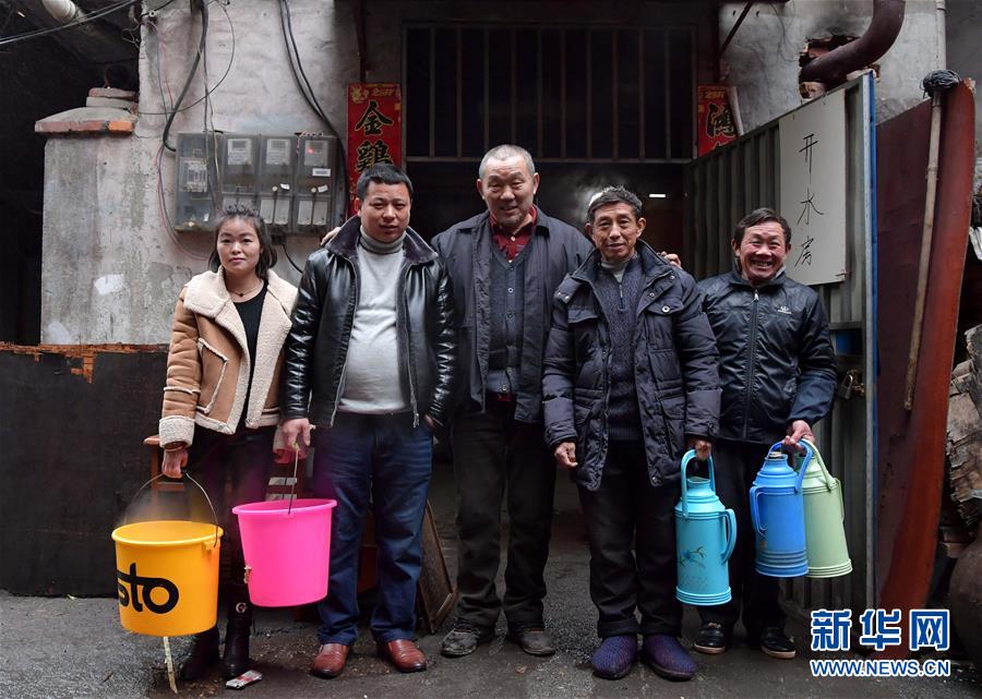 （圖片故事）（12）寒冬里暖暖的&ldquo;三毛錢&rdquo;