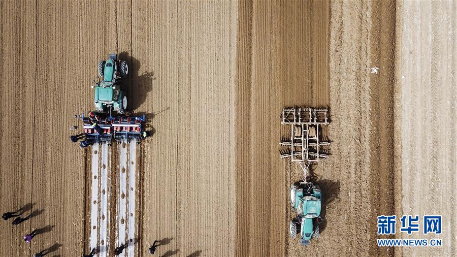 (新華全媒頭條·習近平新時代中國特色社會主義思想在基層·改革發(fā)展新氣象·圖文互動)(3)改革創(chuàng)新潮涌動 激活發(fā)展新引擎