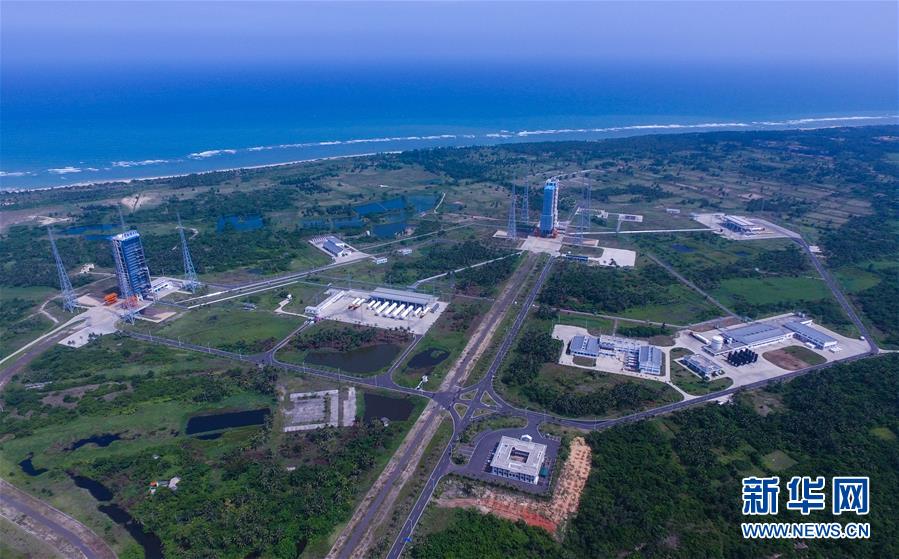 (新華全媒頭條·潮起海之南·圖文互動)(6)春潮拍岸千帆進(jìn)——海南特區(qū)改革開放30年紀(jì)實