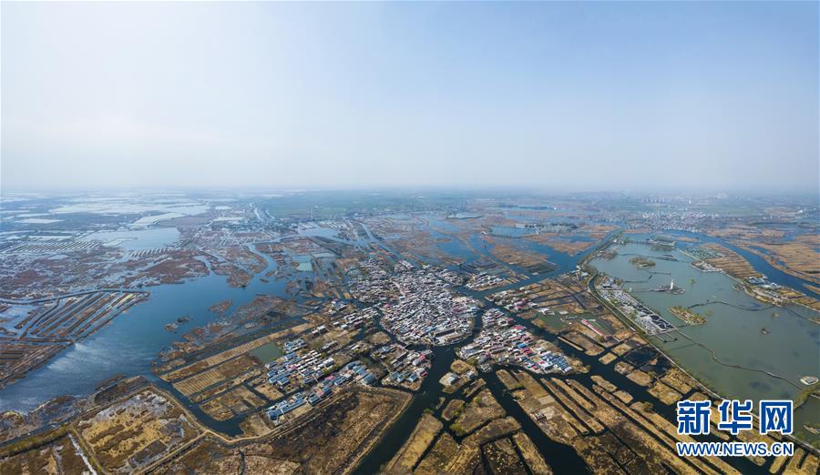 (新華全媒頭條·圖文互動)(3)奮進(jìn)新時代 建設(shè)雄安城——以習(xí)近平同志為核心的黨中央謀劃指導(dǎo)《河北雄安新區(qū)規(guī)劃綱要》編制紀(jì)實