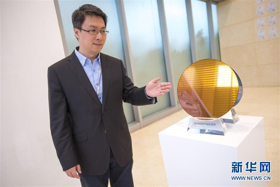 (新華全媒頭條·圖文互動(dòng))(8)情系人民 心牽創(chuàng)新——習(xí)近平總書記考察湖北回訪記