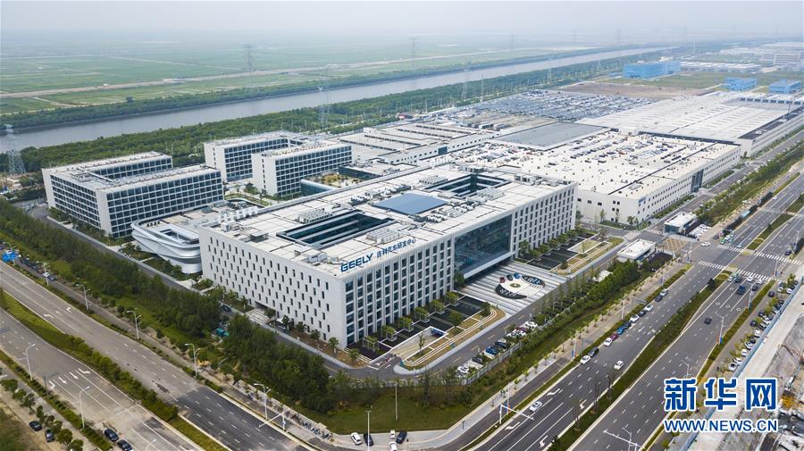 (壯闊東方潮 奮進新時代——慶祝改革開放40年)(1)砥礪奮進 轉(zhuǎn)型升級——改革開放40年中國制造加速邁向“中高端”