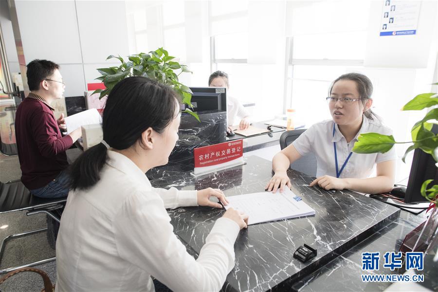 (圖文互動)(2)掃“四風”之弊 興清新之風——武漢治理“新衙門作風”觀察