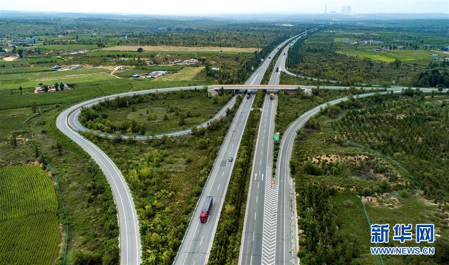 （壯闊東方潮 奮進新時代&mdash;&mdash;慶祝改革開放40年）（3）感受&ldquo;毛烏素&rdquo;的生機