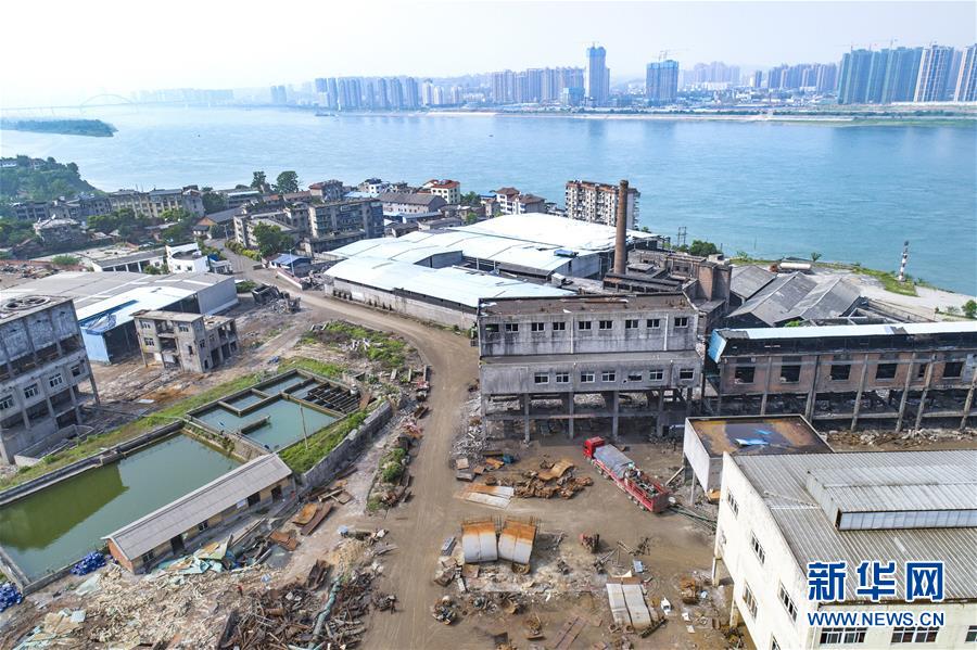 （大江奔流&mdash;&mdash;來自長江經(jīng)濟(jì)帶的報(bào)道&middot;新華全媒頭條&middot;圖文互動(dòng)）（9）打造經(jīng)濟(jì)高質(zhì)量發(fā)展的強(qiáng)勁引擎&mdash;&mdash;深入推動(dòng)長江經(jīng)濟(jì)帶發(fā)展述評