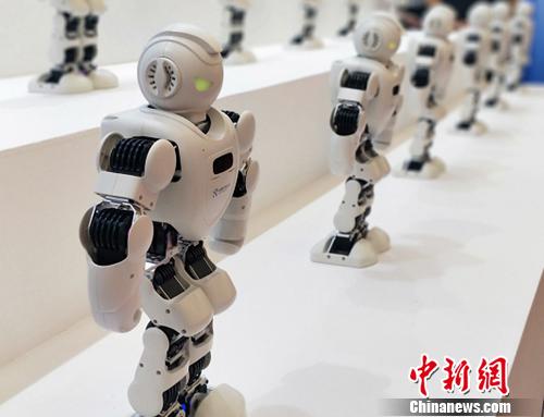 圖為機器人大會現(xiàn)場。姚露 攝 