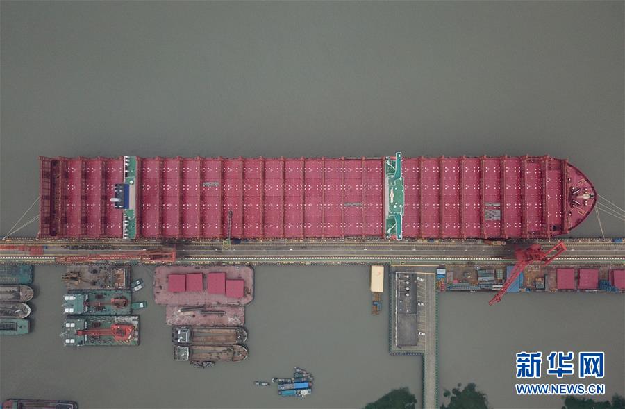 (新華全媒頭條·壯闊東方潮 奮進(jìn)新時代——慶祝改革開放40年·圖文互動)(5)從改革開放窗口到攻堅破冰試驗田——從浦東開發(fā)開放看中國改革開放40年