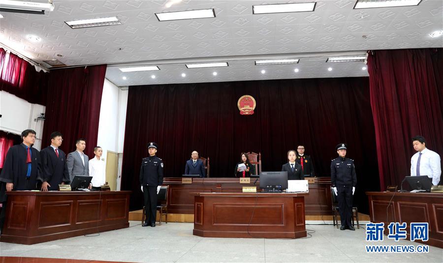 (新華全媒頭條·圖文互動(dòng))(6)致敬英烈 捍衛(wèi)榮光——寫(xiě)在英雄烈士保護(hù)法實(shí)施后首個(gè)烈士紀(jì)念日