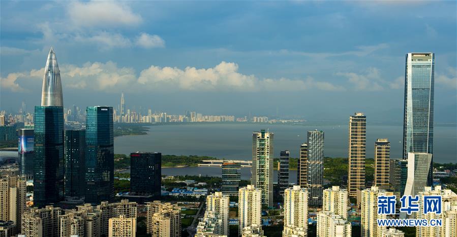 (新華全媒頭條·百城百縣百企調研行·圖文互動)(10)從“深圳速度”到“中國高度”——深圳經濟特區(qū)創(chuàng)新發(fā)展紀實