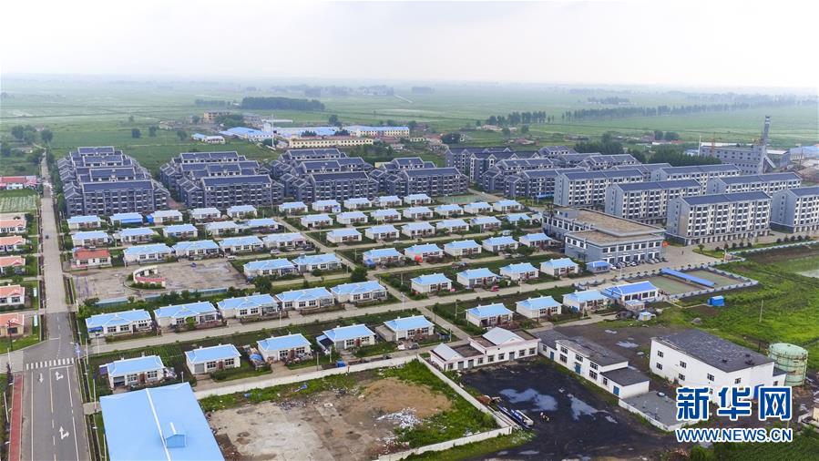 (慶祝改革開放40周年基層行·鄉(xiāng)鎮(zhèn)篇·圖文互動)(1)三產(chǎn)融合培育鄉(xiāng)村振興熱土——吉林孤店子鎮(zhèn)“村變城”背后的故事