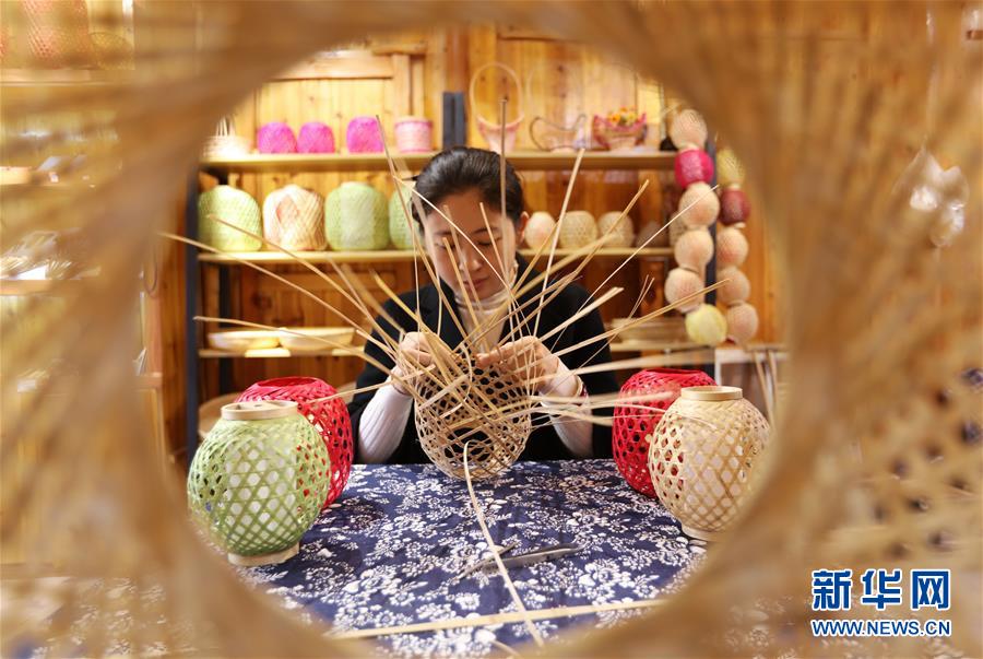 （在習近平新時代中國特色社會主義思想指引下&middot;慶祝改革開放40周年）（新華全媒頭條&middot;圖文互動）（3）在改革開放大潮中砥礪奮進&mdash;&mdash;新時代踐行新發(fā)展理念紀行