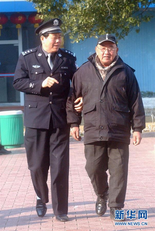 （改革先鋒風(fēng)采&middot;圖文互動）（3）邱娥國：串百家門，認(rèn)百家人，知百家情，辦百家事 