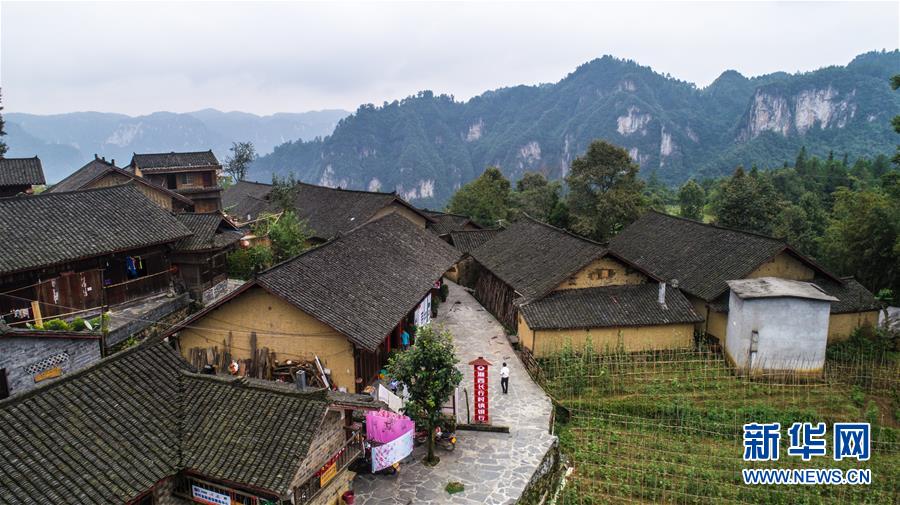 （聚焦歷史性成就和變革&middot;圖文互動）（1）書寫脫貧攻堅新答卷&mdash;&mdash;我國五年來經(jīng)濟社會發(fā)展成就巡禮