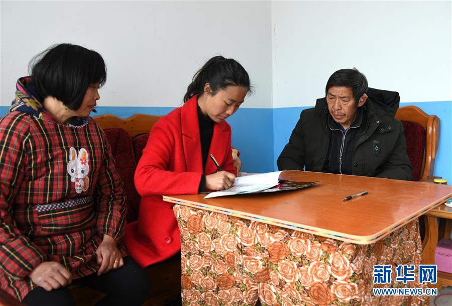 (兩會(huì)·基層代表履職故事)(7)全國(guó)人大代表程桔:治理村莊環(huán)境 發(fā)展鄉(xiāng)村旅游