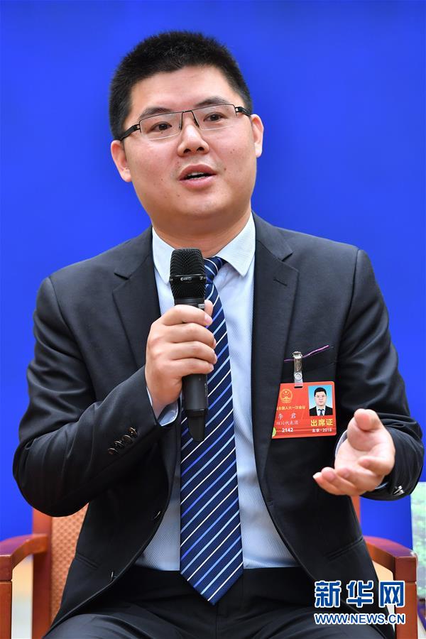 (兩會(huì))(4)全國(guó)人大代表暢談脫貧攻堅(jiān)工作經(jīng)驗(yàn)和實(shí)踐