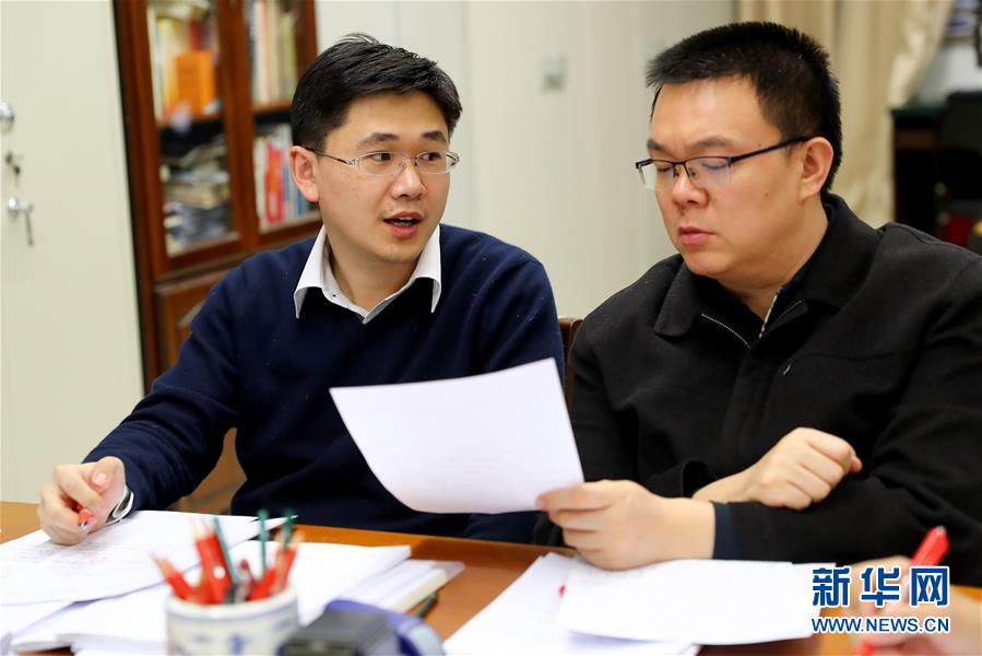 （圖文互動&middot;聽民意 匯民智）（2）凝聚共識 提振信心&mdash;&mdash;2018年國辦&ldquo;旁聽&rdquo;全國兩會記事