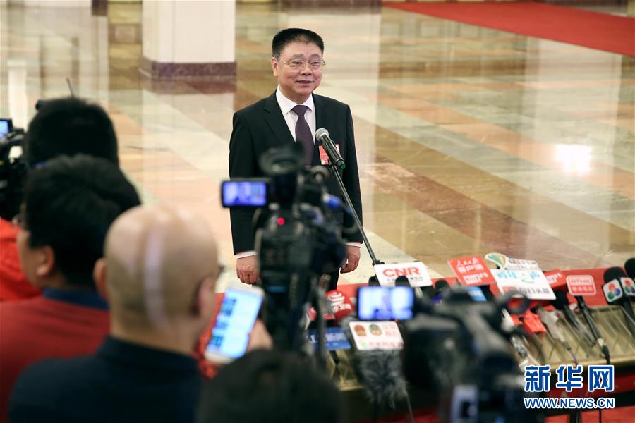 （兩會(huì)&middot;XHDW）（12）采訪部長(zhǎng)