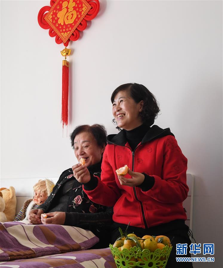 （新華全媒頭條&middot;圖文互動）（3）&ldquo;英雄之妻&rdquo;，為愛堅守19年