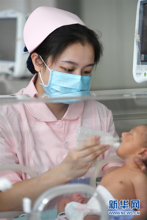 （圖文互動）（10）平靜而充滿力量&mdash;&mdash;&ldquo;中國網(wǎng)事&middot;感動2018&rdquo;年度網(wǎng)絡人物群像