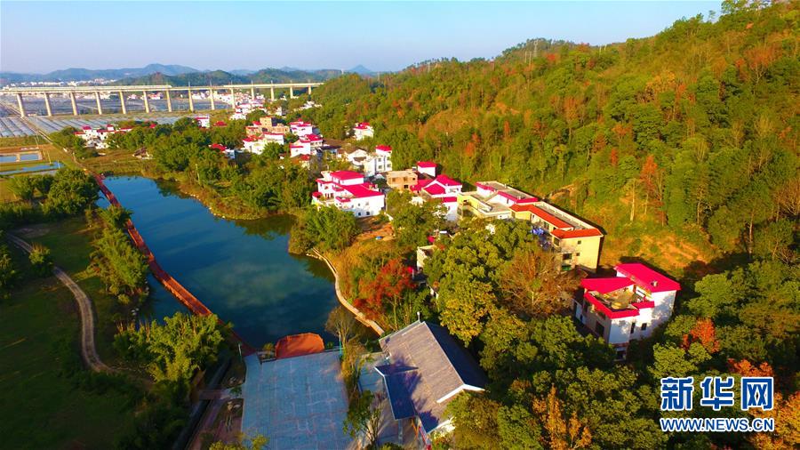 （兩會前夕看落實&middot;圖文互動）（9）奮力脫貧攻堅 生態(tài)追&ldquo;清&rdquo;逐&ldquo;綠&rdquo;&mdash;&mdash;江西落實習(xí)近平總書記全國兩會重要講話精神紀(jì)實