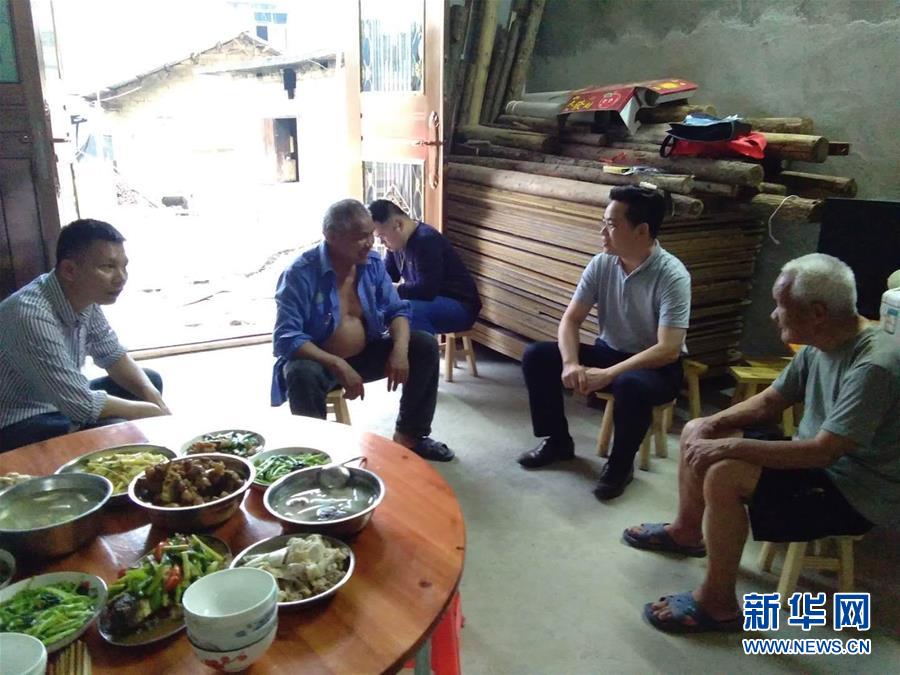 （新華全媒頭條&middot;圖文互動(dòng)）（8）以生命赴使命 用熱血鑄忠魂&mdash;&mdash;記犧牲在脫貧攻堅(jiān)戰(zhàn)場(chǎng)上的英雄們