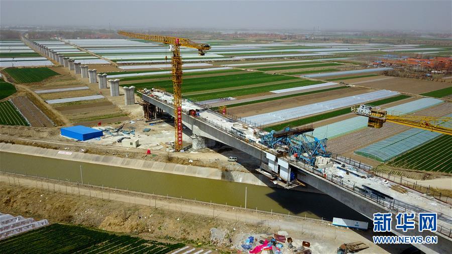 （新華全媒頭條&middot;首季經(jīng)濟(jì)觀察&middot;圖文互動(dòng)）（6）經(jīng)濟(jì)運(yùn)行平穩(wěn)開(kāi)局 高質(zhì)量發(fā)展勢(shì)頭良好&mdash;&mdash;2019年中國(guó)經(jīng)濟(jì)首季觀察