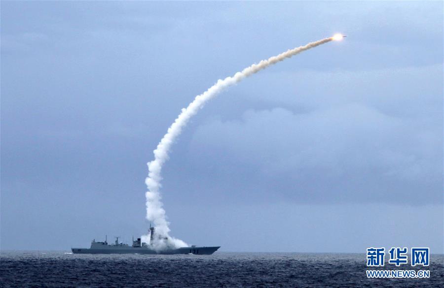 （新華全媒頭條&middot;人民海軍70年&middot;圖文互動）（4）向海圖強春潮涌&mdash;&mdash;黨中央、中央軍委和習主席關(guān)心人民海軍建設(shè)發(fā)展紀實