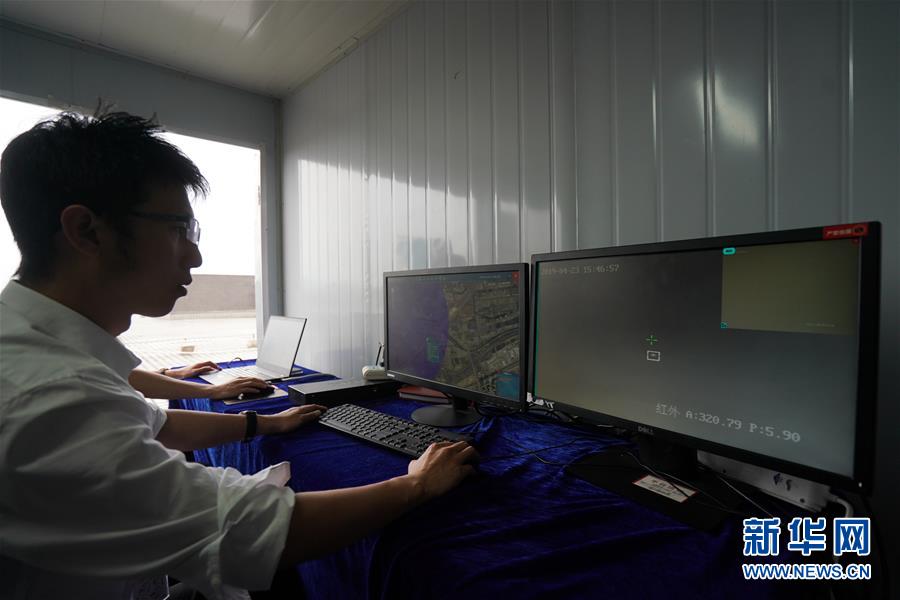 （新華全媒頭條&middot;壯麗70年&middot;奮斗新時(shí)代&middot;圖文互動(dòng)）（4）鑄就&ldquo;大國之眼&rdquo;&mdash;&mdash;來自中國雷達(dá)工業(yè)發(fā)源地中國電科第14研究所的蹲點(diǎn)報(bào)告