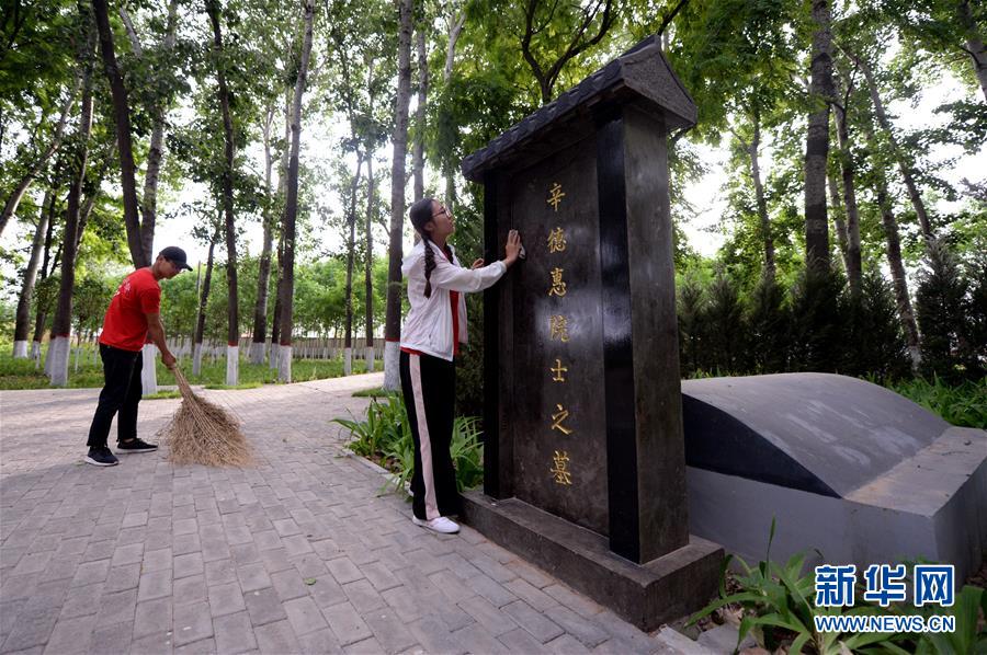 (新華全媒頭條·愛國情 奮斗者·圖文互動)(4)把論文寫在祖國的大地上——中國農(nóng)業(yè)大學(xué)46年扎根河北曲周服務(wù)鄉(xiāng)村振興紀(jì)實(shí)