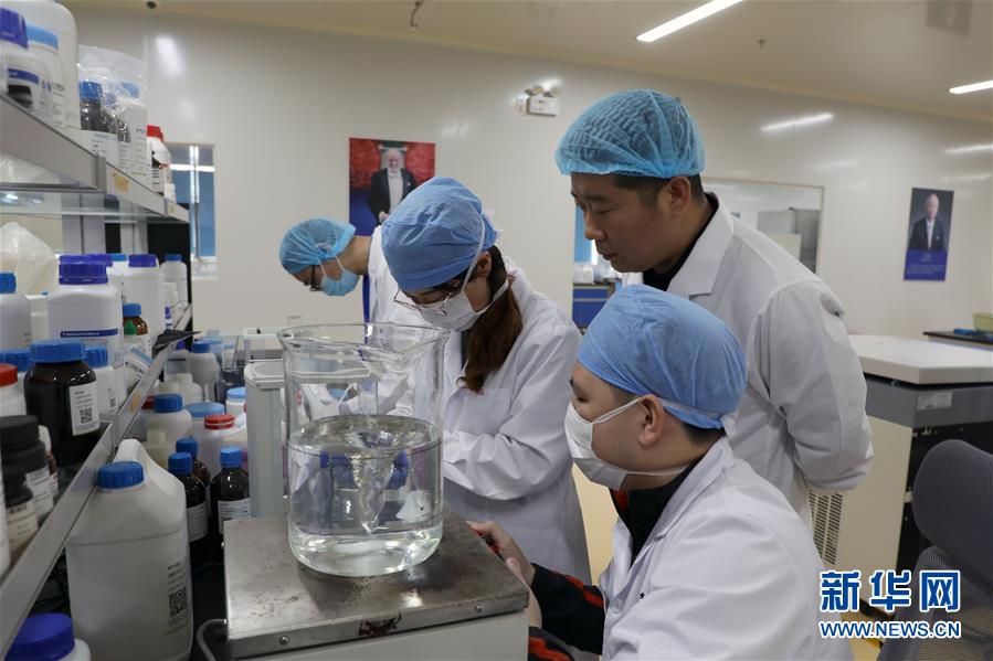 （在習(xí)近平新時代中國特色社會主義思想指引下&mdash;&mdash;新時代新作為新篇章&middot;圖文互動）（5）從種地到&ldquo;種&rdquo;高科技產(chǎn)業(yè)&mdash;&mdash;&ldquo;改革村&rdquo;的新思維