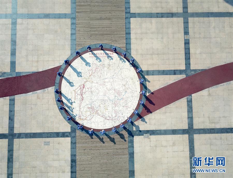 （新華全媒頭條&middot;壯麗70年&middot;奮斗新時(shí)代&mdash;&mdash;記者再走長(zhǎng)征路&middot;圖文互動(dòng)）（6）跨越&ldquo;第一渡&rdquo;　長(zhǎng)征出發(fā)地&ldquo;換了人間&rdquo;