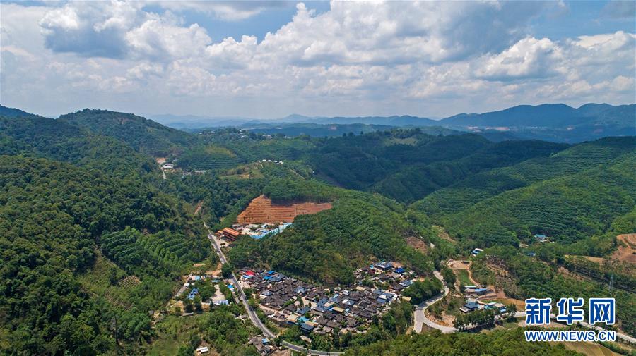 （圖文互動）（1）從&ldquo;最后定族&rdquo;到&ldquo;率先脫貧&rdquo;&mdash;&mdash;我國第56個民族基諾族脫貧記事