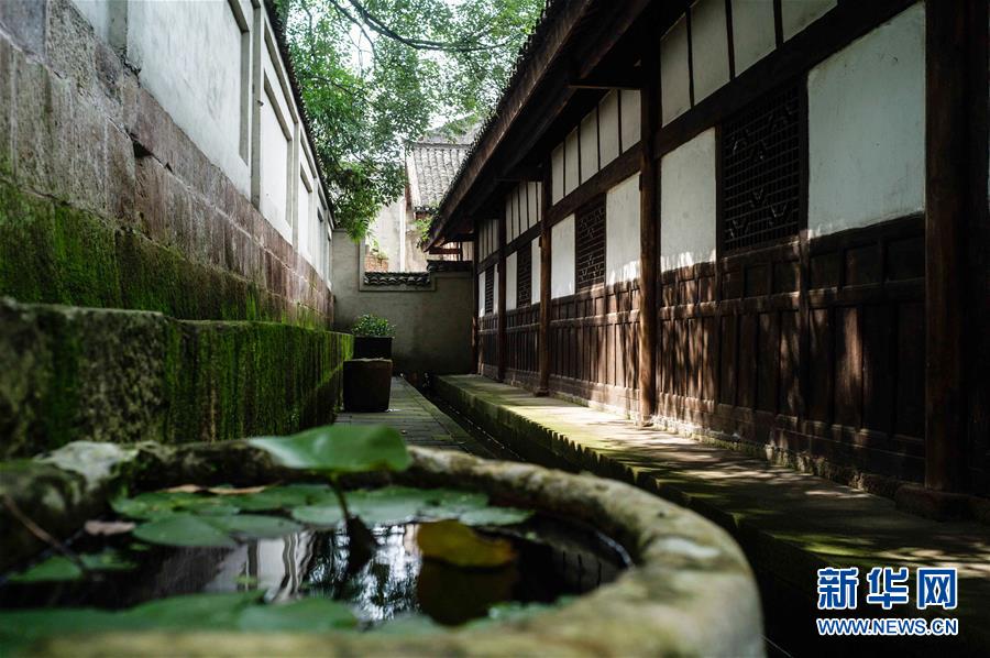 （壯麗70年&middot;奮斗新時(shí)代&mdash;&mdash;記者再走長(zhǎng)征路&middot;圖文互動(dòng)）（6）一塊懷表的革命傳承：給王良將軍的一封信