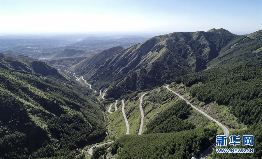 （新華全媒頭條&middot;壯麗70年&middot;奮斗新時代&mdash;&mdash;記者再走長征路&middot;圖文互動）（9）凝聚起救亡圖存的磅礴力量&mdash;&mdash;追記紅軍長征大會師