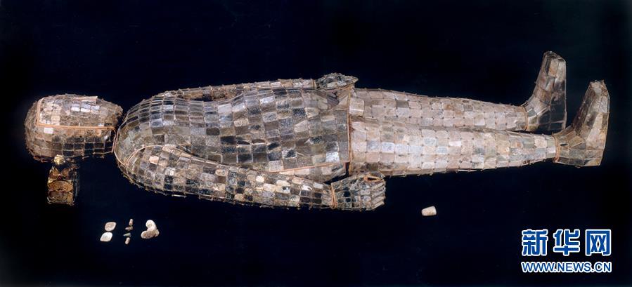 （新華調(diào)查&middot;新中國(guó)考古重大發(fā)現(xiàn)&middot;圖文互動(dòng)）（6）滿城漢墓：點(diǎn)一盞長(zhǎng)信宮燈，看不盡金縷玉衣