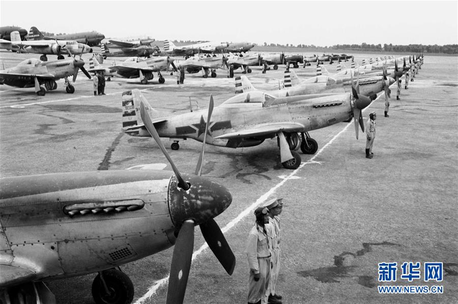 （壯麗70年&middot;奮斗新時(shí)代&mdash;&mdash;新中國(guó)崢嶸歲月&middot;圖文互動(dòng)）建設(shè)革命化、現(xiàn)代化、正規(guī)化的國(guó)防軍