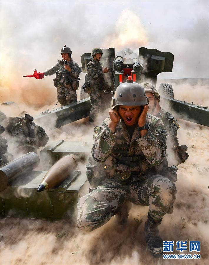 （新華全媒頭條&middot;圖文互動(dòng)）（9）沿著中國(guó)特色強(qiáng)軍之路闊步前進(jìn)&mdash;&mdash;黨中央、中央軍委領(lǐng)導(dǎo)推進(jìn)國(guó)防和軍隊(duì)建設(shè)70年紀(jì)實(shí)