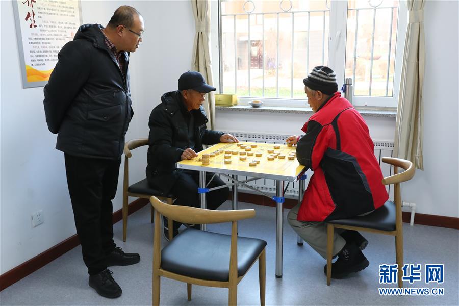 （四中全會(huì)精神在基層&middot;圖文互動(dòng)）（6）棚改區(qū)的民生新事：給回遷居民補(bǔ)上康養(yǎng)服務(wù)短板